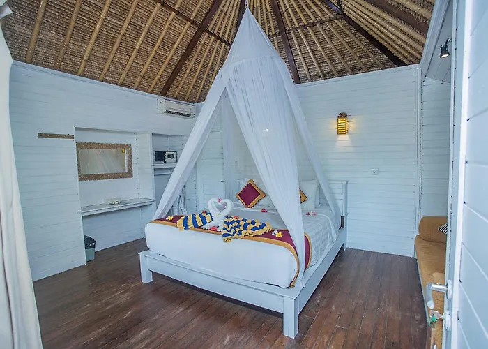 Koji Garden Huts 4*